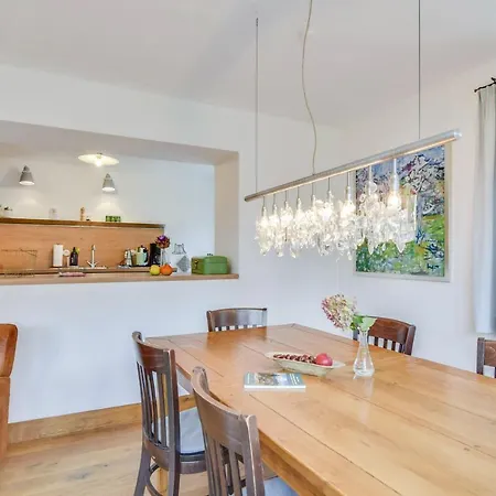 Lägenhet Ferienwohnung Rote Res Alte Gendarmerie Übersee